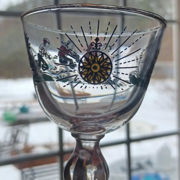 Midcentury Vintage Set of 6 Libbey Treasure Island Motif Pedestal Glasses - Picture 3 of 12